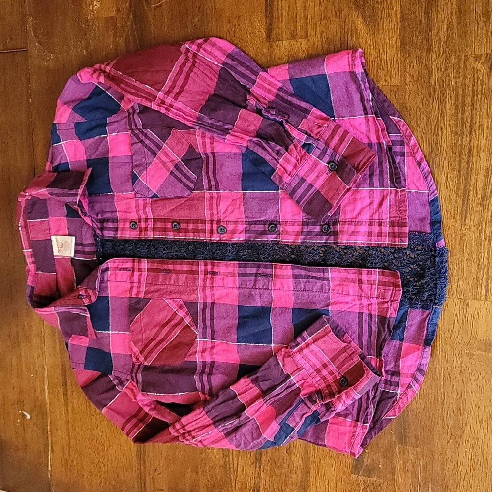 EUC Cotton Plaid Button Down Size 7/8